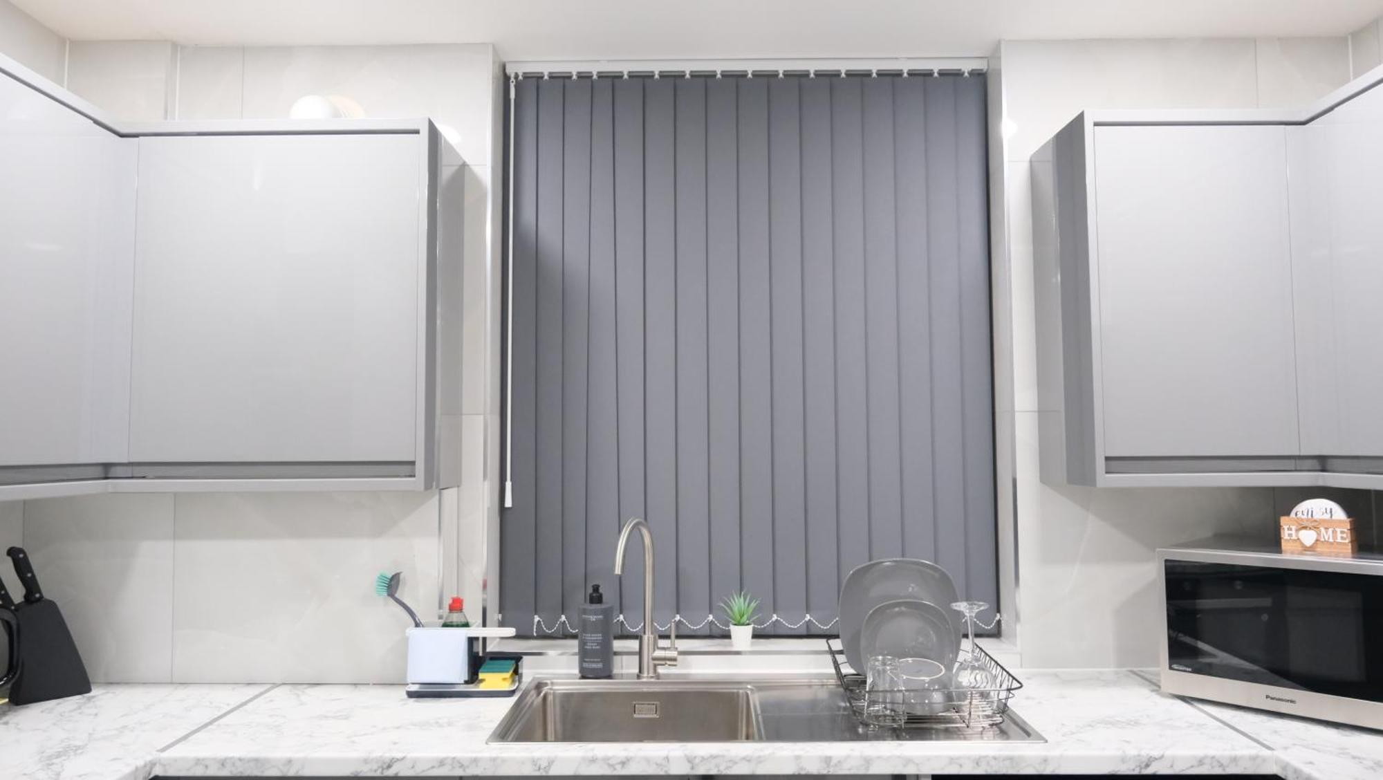 Modernized Three Bedroom House Near City Stadium, Attractions, City Centre - Sky N Netflix - Convenient Transport Manchester Exterior photo